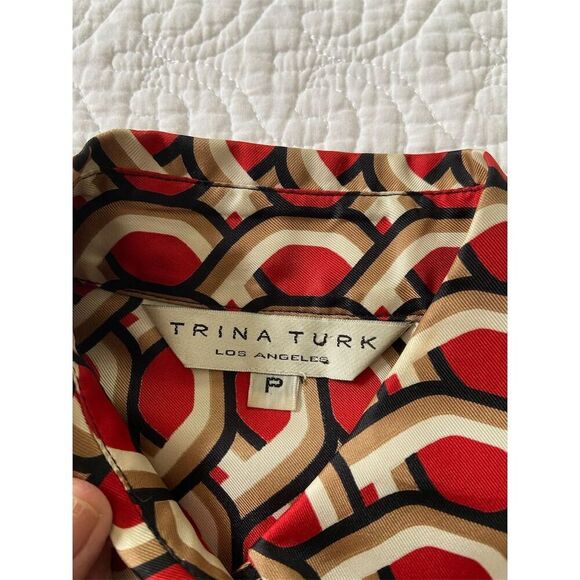 Trina Turk Women's Silk Button-Up Blouse Size P Multicolor Geometric Casual Fall - Picture 3 of 12